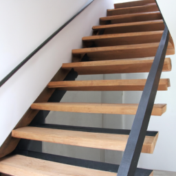 Construire un Escalier de Secours Conforme aux Normes Douai